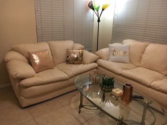 Sofa set with coffee table and 2 side tables
