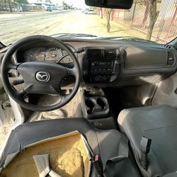 2003 Mazda B-Series Pickup