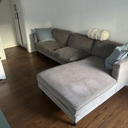 Gray L-Shaped Sectional w/ Chaise – $100(Downtown LB)