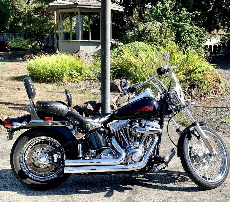 2002 Harley Davidson Softail Recent tune-up Garage Kept 