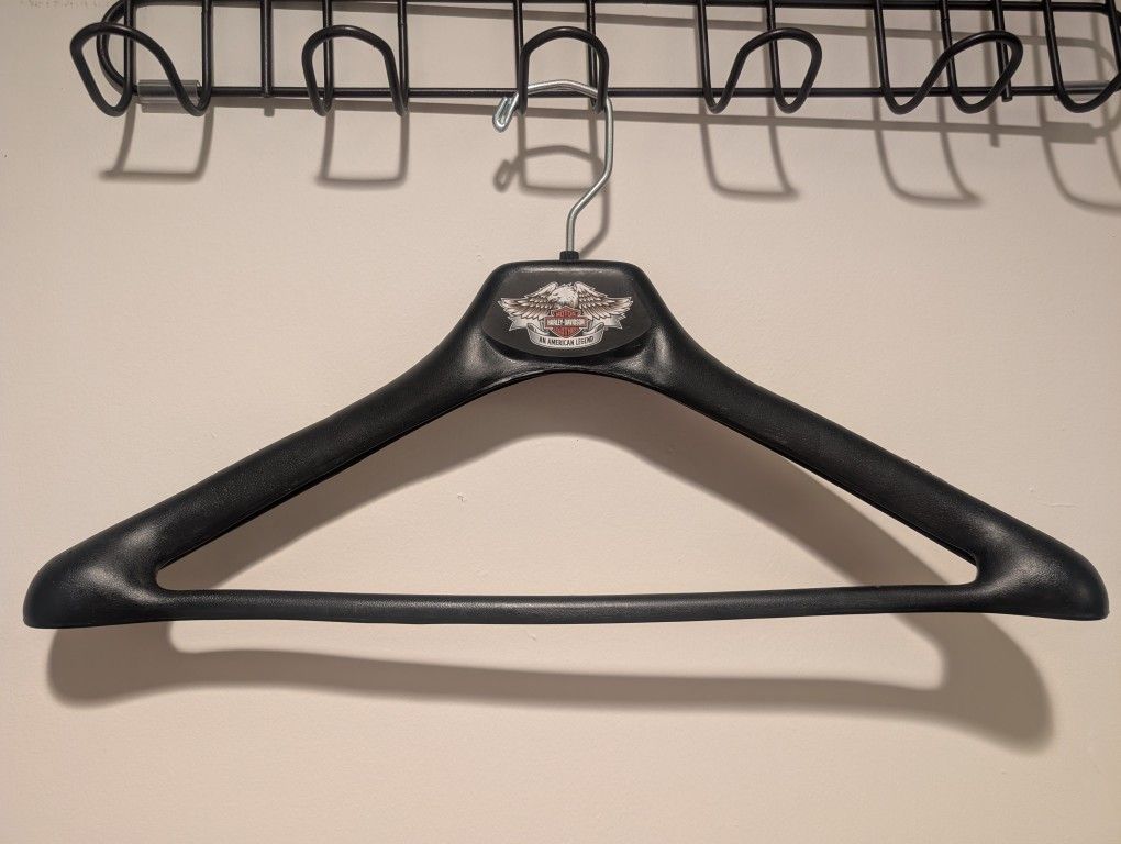 Harley Davidson Coat/Jacket/Vest/Chaps/Pants Eagle Bar & Shield Hanger