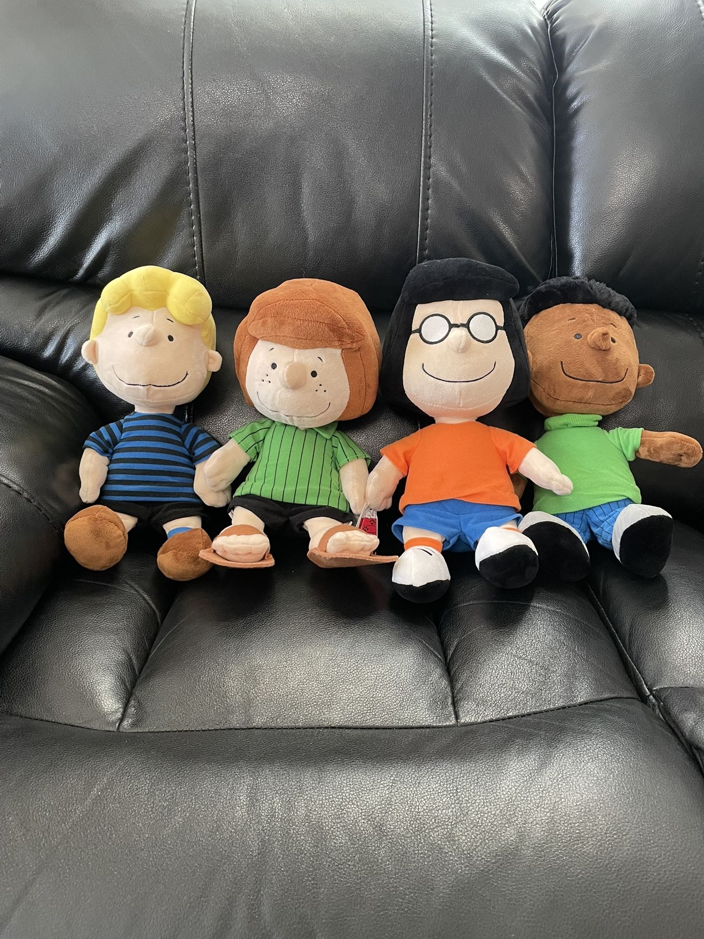 PEANUTS