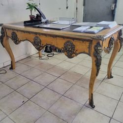Antique Table with  Head (GOD Of ZUES)