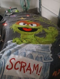 Oscar the grouch blanket