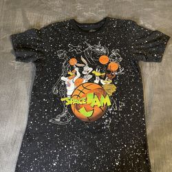 space jame shirt (NEGOTIABLE ⬇️)