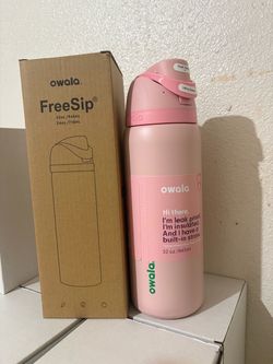 Owala FreeSip 32oz Water Bottle Pink