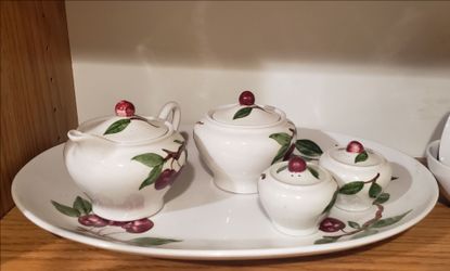 Vintage china dishes