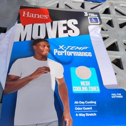 Hanes Large White T'S
