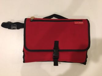 Skip Hop portable changing station