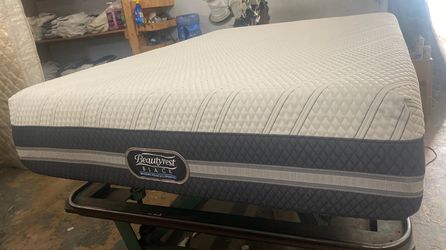 King mattressMEMORY FOAM and box spring set (2pc - brand new) NEW KING-QUEEN-FULL-TWIN SIZE SETS MATTRESS AND BOX SPRING