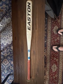 Easton Ghost 32” Drop 11 Softball Bat