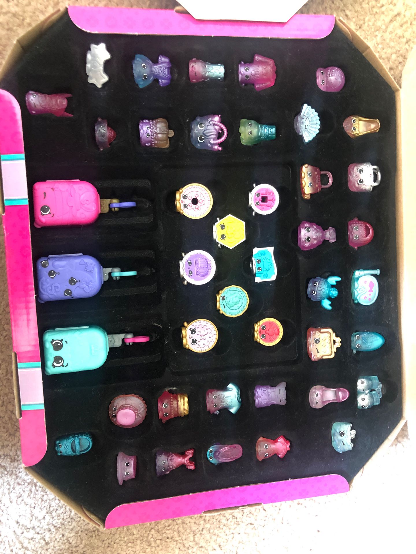 The Lost luggage shopkins/ 8 exclusive never released shopkins!!