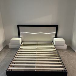 Queen Bed Frame With Nightstands 