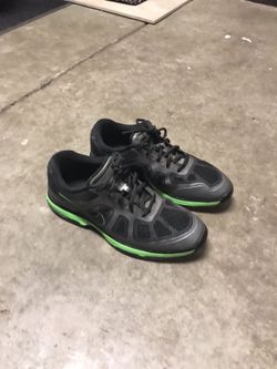 Nike golf shoes, size 8. Excellent condition $20.00 Pick Up Only. No Deliveries 🚚