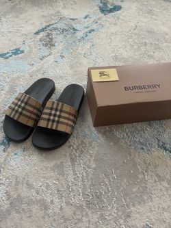 Burberry slides size 11 men