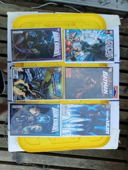 DC COMICS BOOK LOT