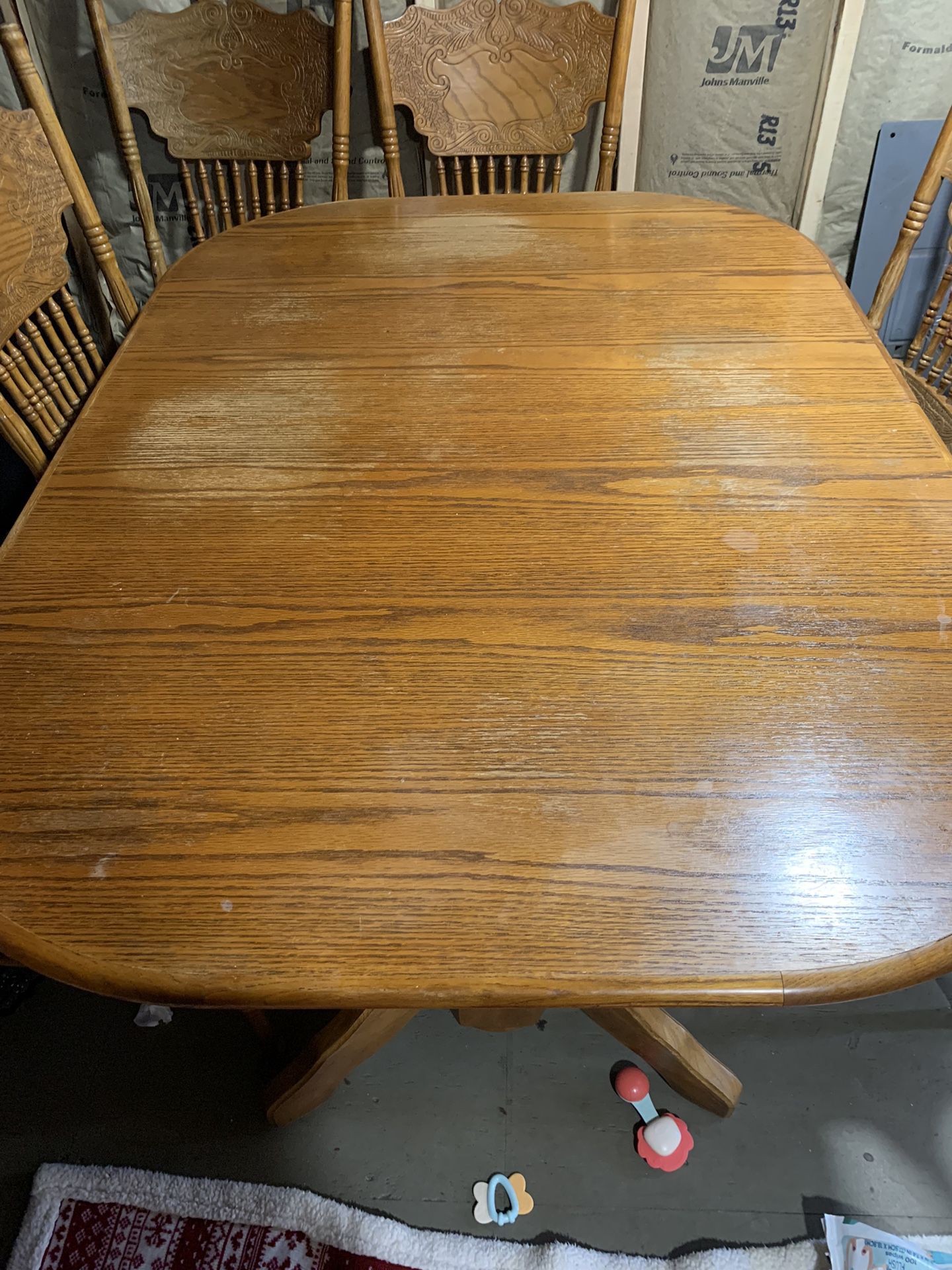 Oak Dining Table W/ 6 Chairs 