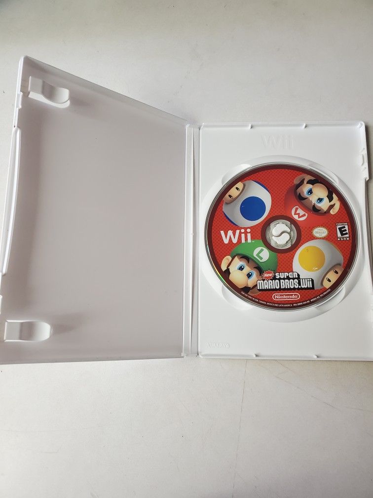 Nintendo Wii New Super Mario Bros