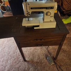 Vintage Sewing Machine In Sewing Table 
