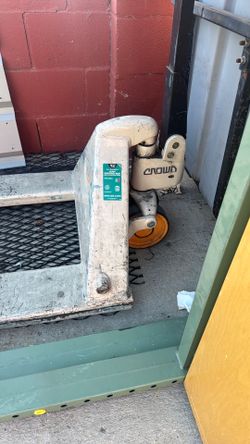 Pilot Jack use in good condition
