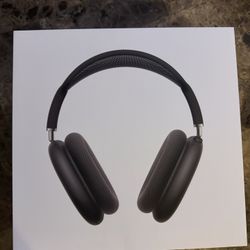Apple AirPods Max Midnight Headphones with Noise Cancellation & Case