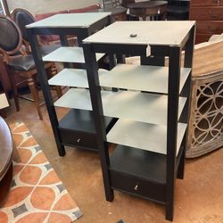 Entertainment shelves