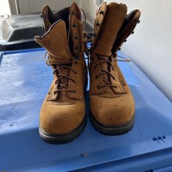 Carhartt boots 