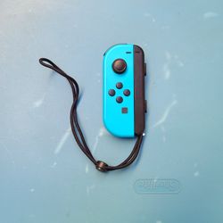 Mando inalámbrico Joy-Con original Nintendo Switch Azul Neón (izquierda)

