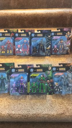 DC/Sonic action figure sets(various)