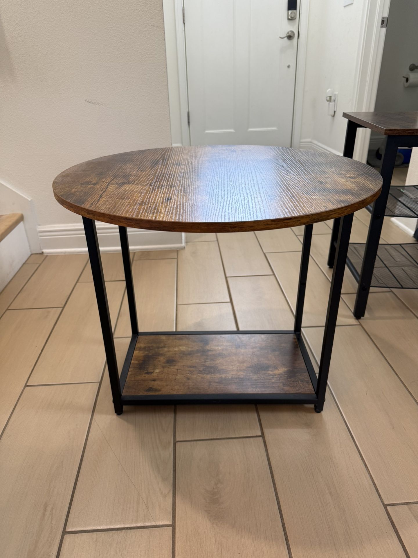 End table
