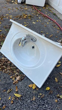 Sink with Chrome nozzle