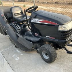 Craftsman DYT4000 Ride On Lawn Mower 