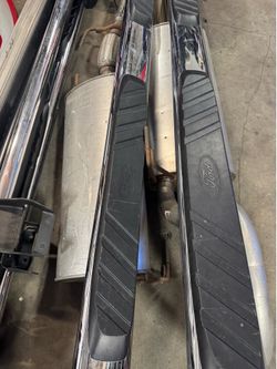 OEM Ford F-150 & F-250 Factory Take-Off Running Boards – 10+ Sets Available