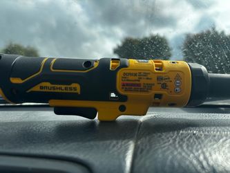 Dewalt 12v 1/2 Ratchet