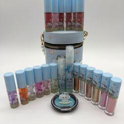 Labubu inspired beauty set with case