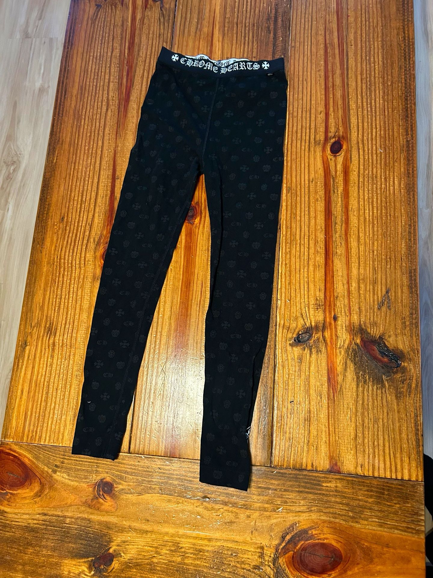 Women’s Chrome Heart Leggings