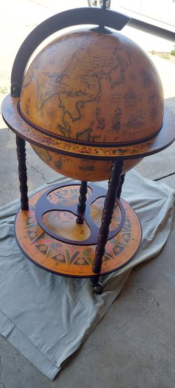 Globe Bar
