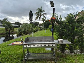 Gas Grill/ BBQ / Parrilla