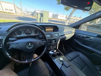 Mercedes Benz E(contact info removed)