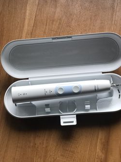 New Philip Sonicare electric toothbrush with charger