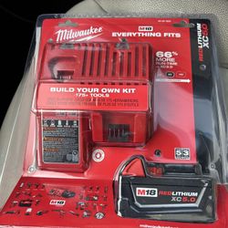 Milwaukee M18 18-Volt Lithium-Ion XC Starter Kit with One 5.0Ah Battery and Charger
