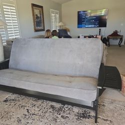Futon / Couch