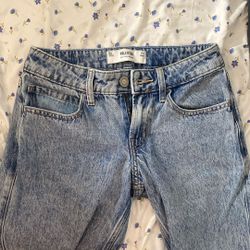 Hollister jeans