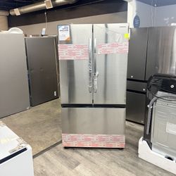 Samsung - 32 cu. ft. 3-Door French Door Smart Refrigerator with Dual Auto Ice Maker - Stainless Steel