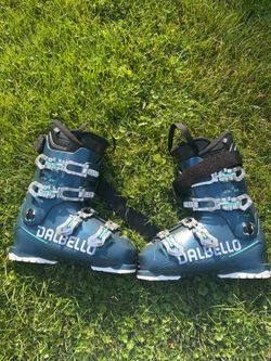 Veloce Dalbello Ski boots women 27.5