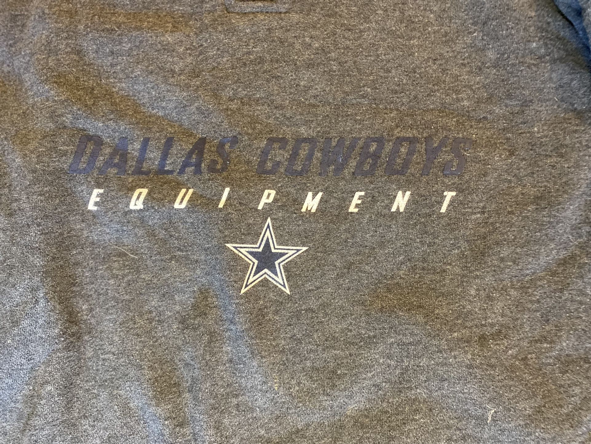 Dallas. Cowboy Grey Hoodie Mens XL for Sale in Dallas, TX - OfferUp