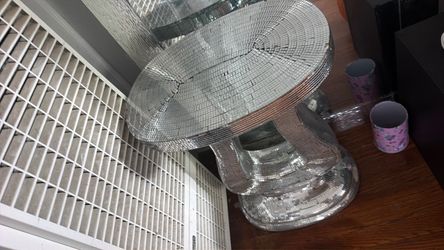 Disco table