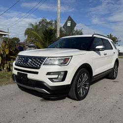 2017 Ford Explorer Platinum Perfect