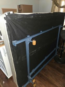 Adjustable Queen or King Sized Bed Frame