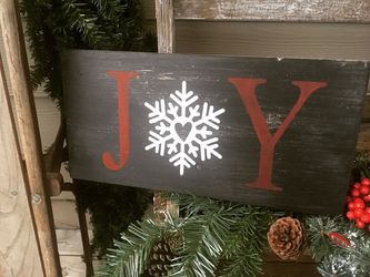 Christmas “Joy” sign, hand painted wood sign